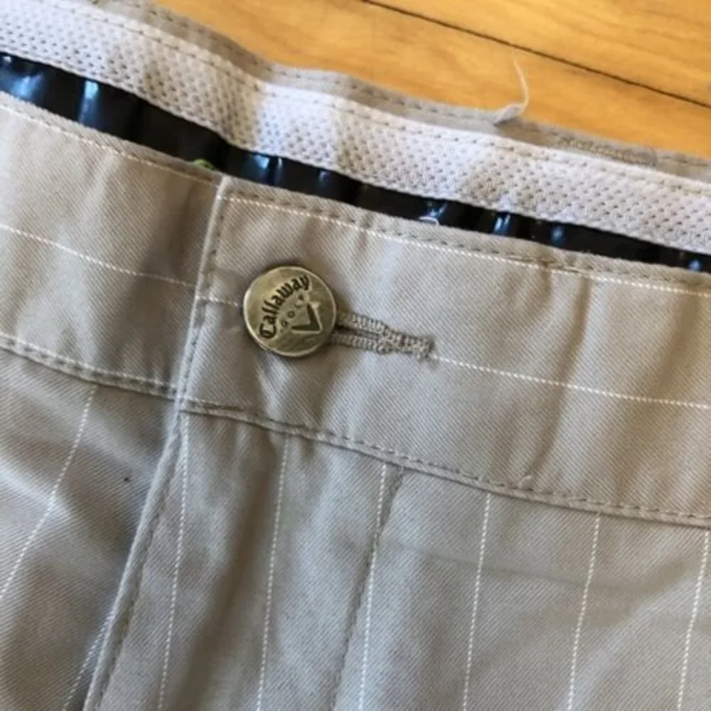 CALLAWAY MEN'S X SERIES SIZE 36 KHAKI STRIPED GOLF SHORTS FLAT FRONT 10